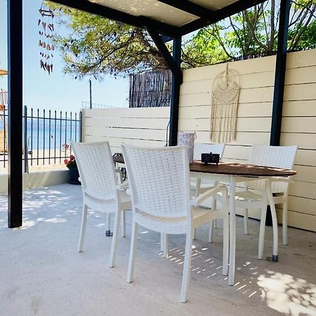 House By The Sea In Artemis Apartment Екстериор снимка