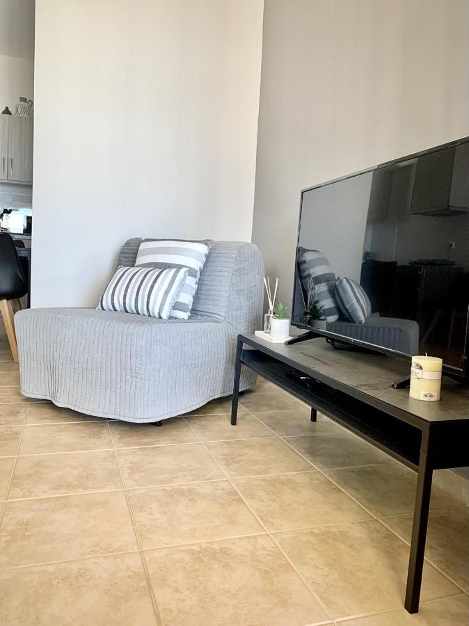 House By The Sea In Artemis Apartment Екстериор снимка