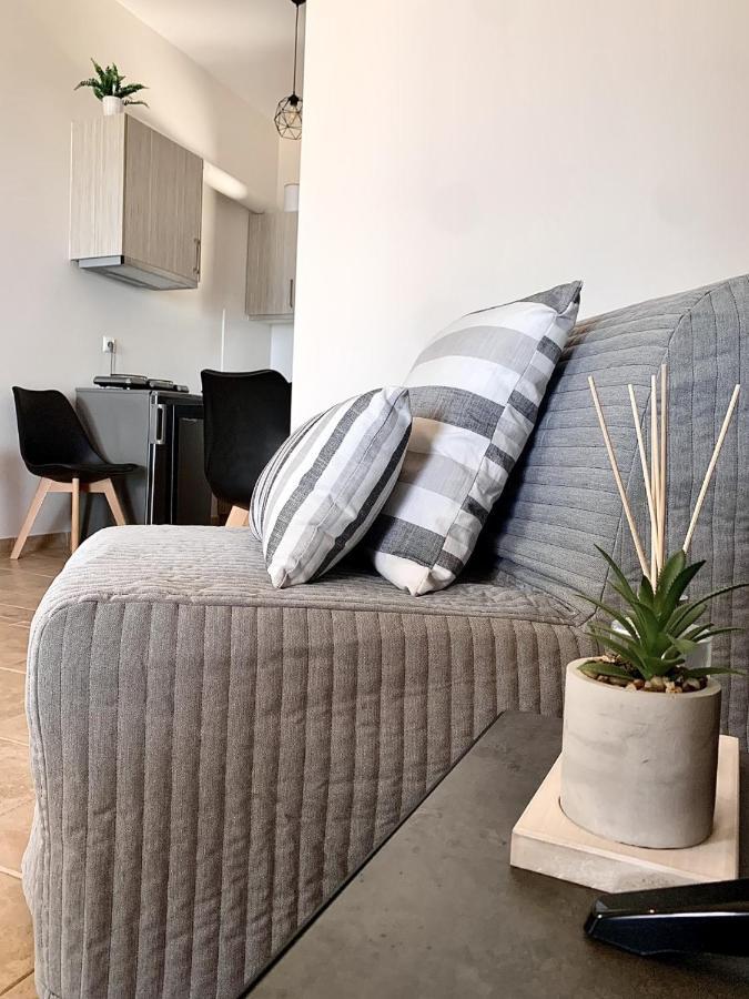 House By The Sea In Artemis Apartment Екстериор снимка