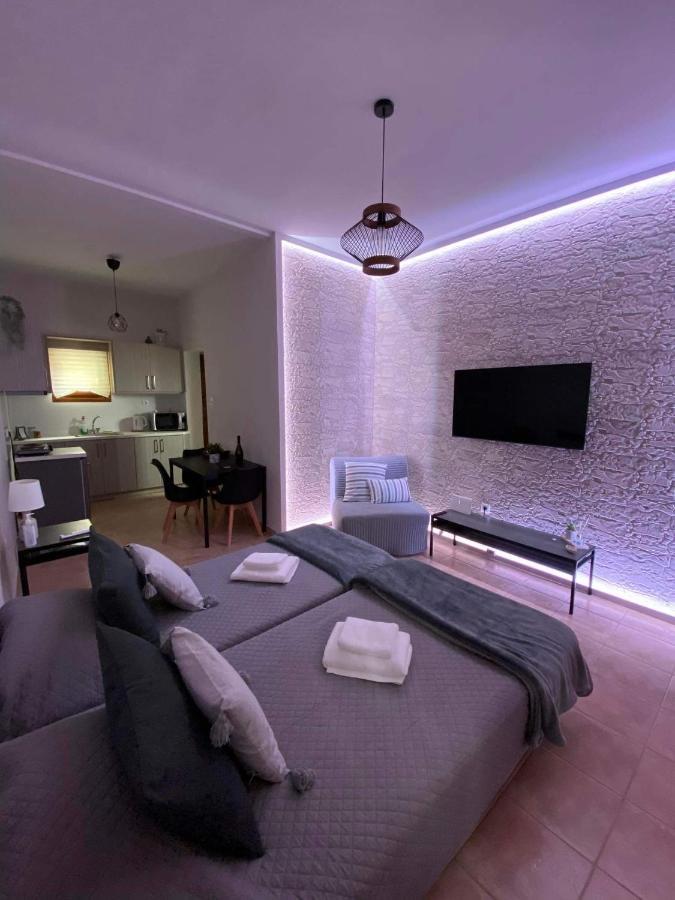 House By The Sea In Artemis Apartment Екстериор снимка